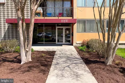 8 S Van Dorn St S #104, Alexandria, VA 22304