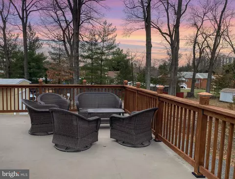 5625 Fillmore Ave, Alexandria, VA 22311