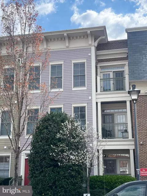 1115 Cameron St #313, Alexandria, VA 22314