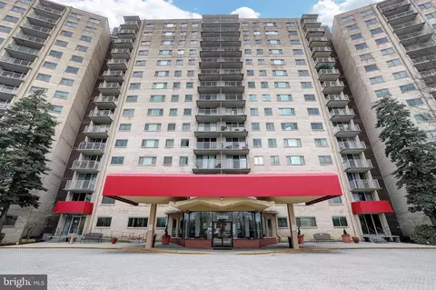 2500 N Van Dorn St #717, Alexandria, VA 22302