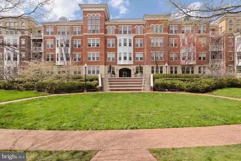 400 Cameron Station Blvd #311, Alexandria, VA 22304