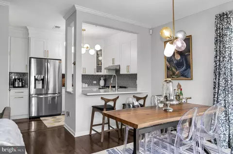 4689 Lawton Way #201, Alexandria, VA 22311