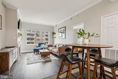 3101 N Hampton Dr #1414, Alexandria, VA 22302