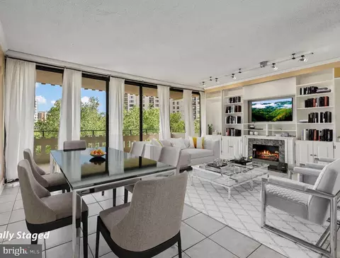 6301 Stevenson Ave #307, Alexandria, VA 22304