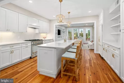 721 S Lee St, Alexandria, VA 22314