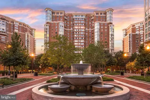 2151 Jamieson Ave #511, Alexandria, VA 22314