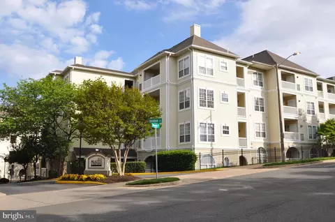 4551 Strutfield Ln #4320, Alexandria, VA 22311