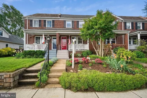 235 E Monroe Ave, Alexandria, VA 22301