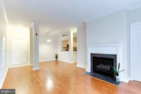 4551 Strutfield Ln #4313, Alexandria, VA 22311