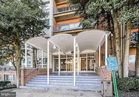 431 N Armistead St #510, Alexandria, VA 22312