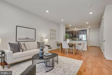 2213 Richmond Hwy #101, Alexandria, VA 22301