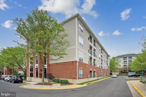 4862 Eisenhower Ave #160, Alexandria, VA 22304
