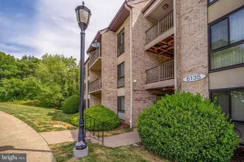 6135 Edsall Rd #B, Alexandria, VA 22304