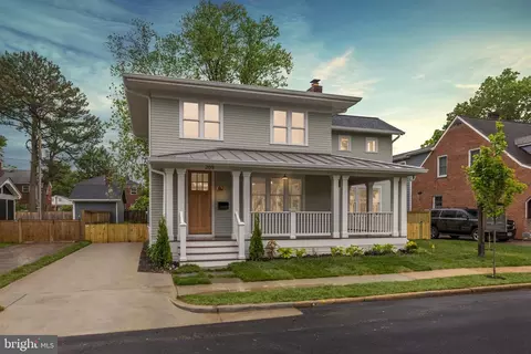 209 E Del Ray Ave, Alexandria, VA 22301