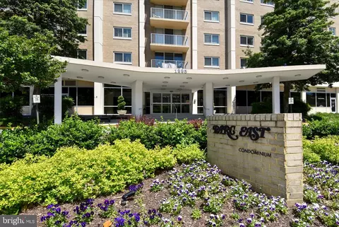 1225 Martha Custis Dr #1402, Alexandria, VA 22302