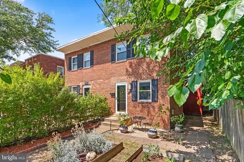 117 W Reed Ave, Alexandria, VA 22305
