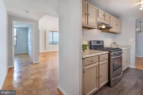 4600 Duke St #1432, Alexandria, VA 22304
