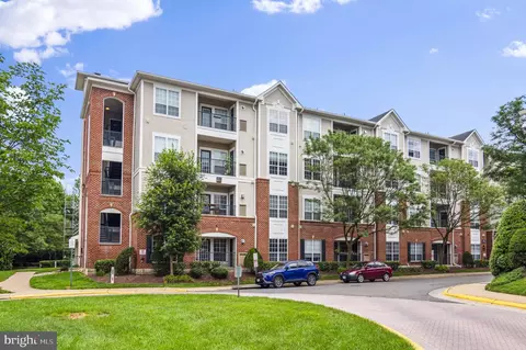 4860 Eisenhower Ave #197, Alexandria, VA 22304