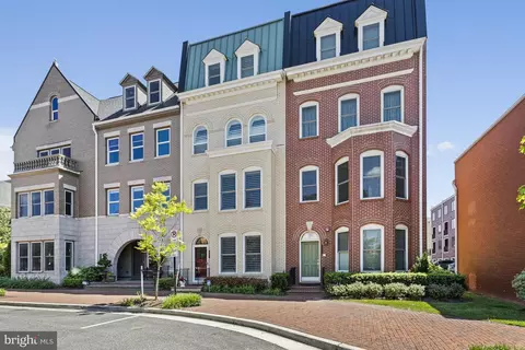 619 E Custis Ave, Alexandria, VA 22301