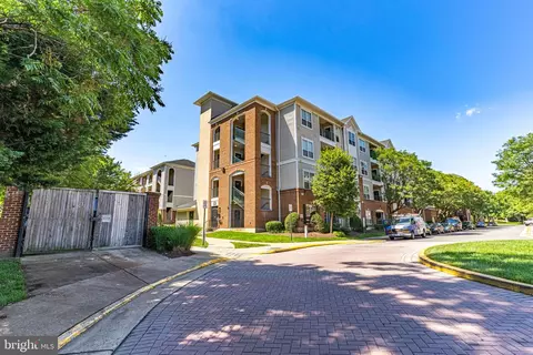 4860 Eisenhower Ave #488, Alexandria, VA 22304