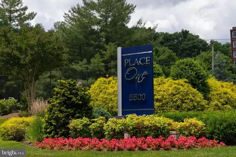 5500 Holmes Run Pkwy #105, Alexandria, VA 22304