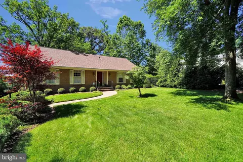 3638 Duke St, Alexandria, VA 22304