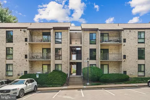 6151 Edsall Rd #K, Alexandria, VA 22304
