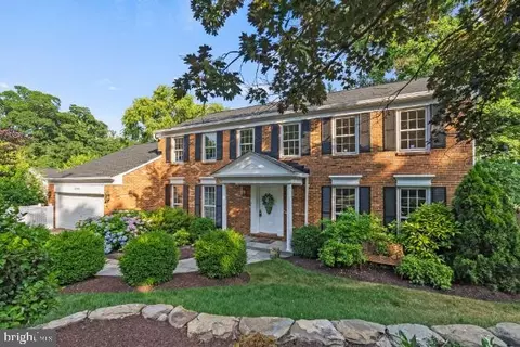 3804 Griffith Pl, Alexandria, VA 22304