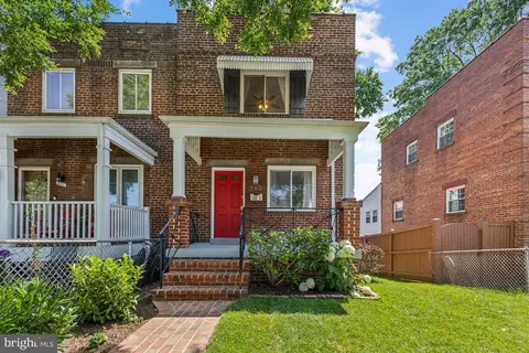 349 Wesmond Dr, Alexandria, VA 22305