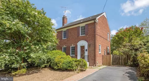 506 Fontaine St, Alexandria, VA 22302