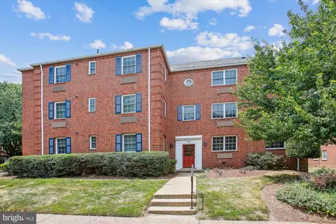 1734 W Abingdon Dr #103, Alexandria, VA 22314