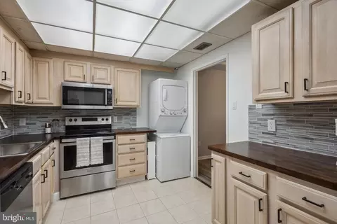 6301 Stevenson Ave #314, Alexandria, VA 22304