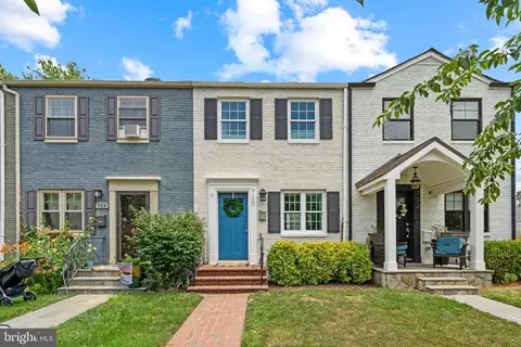 730 S Payne St, Alexandria, VA 22314