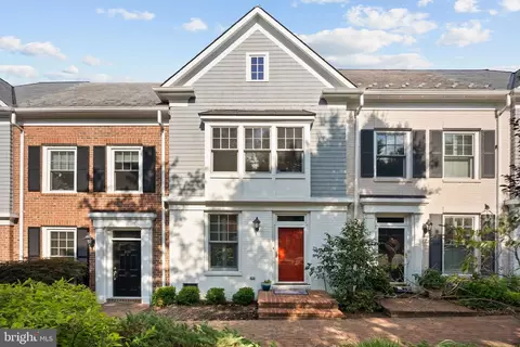 937 Powhatan St, Alexandria, VA 22314