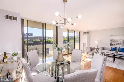 400 Madison St #201, Alexandria, VA 22314