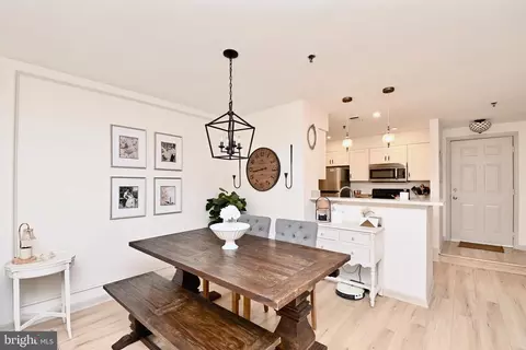 1100 Quaker Hill Dr #119, Alexandria, VA 22314