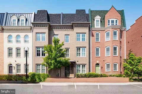 2216 Main Line Blvd, Alexandria, VA 22301