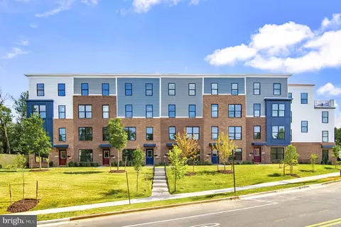 6342 Stevenson Ave, Alexandria, VA 22304