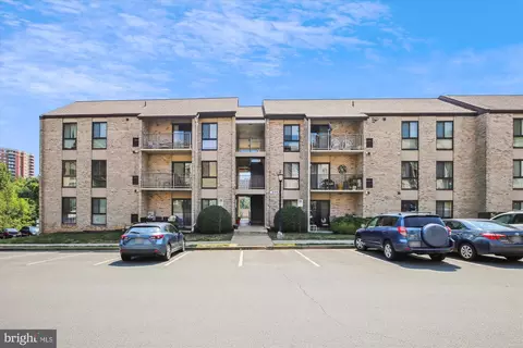 6143 Edsall Rd #H, Alexandria, VA 22304