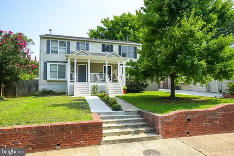 108 E Glebe Rd #B, Alexandria, VA 22305