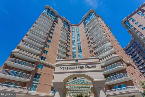3101 N Hampton Dr N #1113, Alexandria, VA 22302