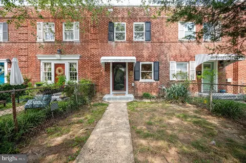 426 E Bellefonte Ave, Alexandria, VA 22301