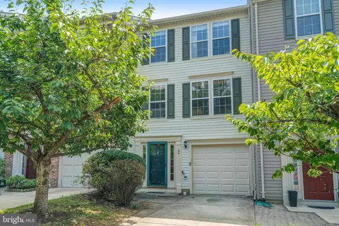 154 Ingle Pl, Alexandria, VA 22304