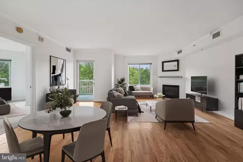 3101 N Hampton Dr N #410, Alexandria, VA 22302