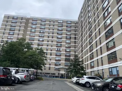 4600 Duke St #1526, Alexandria, VA 22304