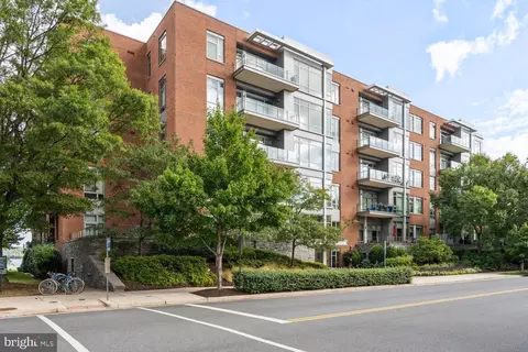 601 N Fairfax St #403, Alexandria, VA 22314