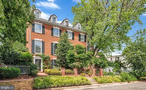 209 Jefferson St, Alexandria, VA 22314