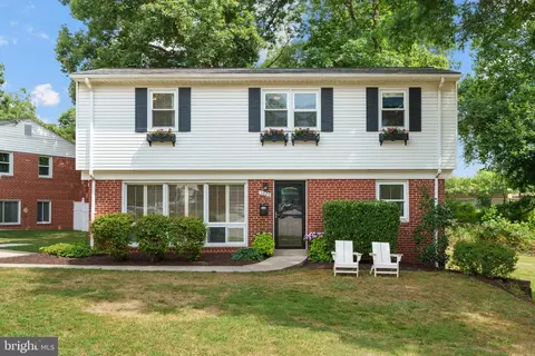 5628 Gary Ave, Alexandria, VA 22311