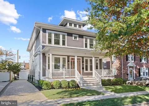 11 W Maple St, Alexandria, VA 22301