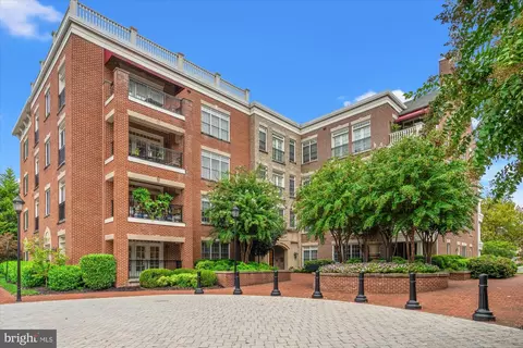 600 Second St #304, Alexandria, VA 22314